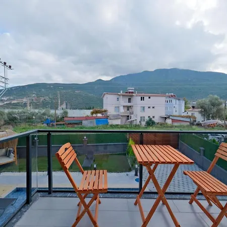 Hotel Merkezde 6 Kisilik Lueks *