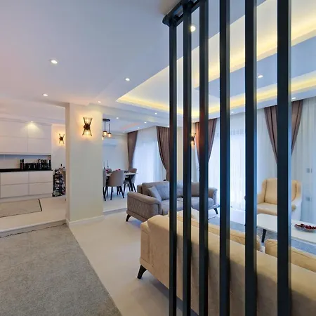Hotel Merkezde 6 Kisilik Lueks *